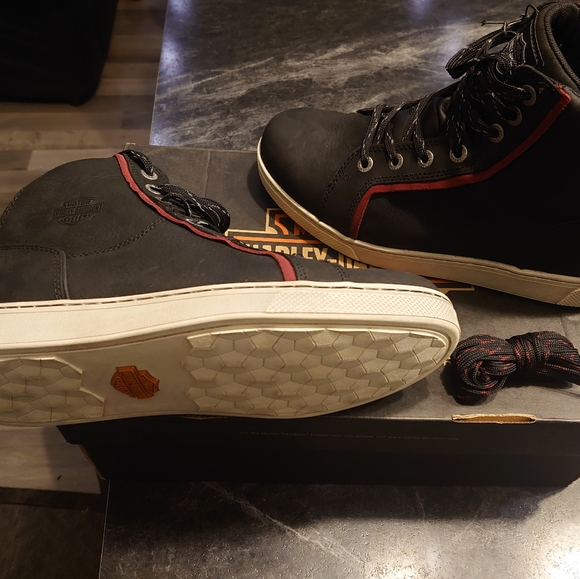 Brand New Harley Davidson womens Mackey shoe/boot size 10 - Picture 4 of 7